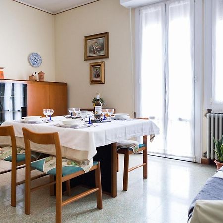 A Pochi Passi Dal Centro E Dall'Ospedale Di Parma Διαμέρισμα Εξωτερικό φωτογραφία