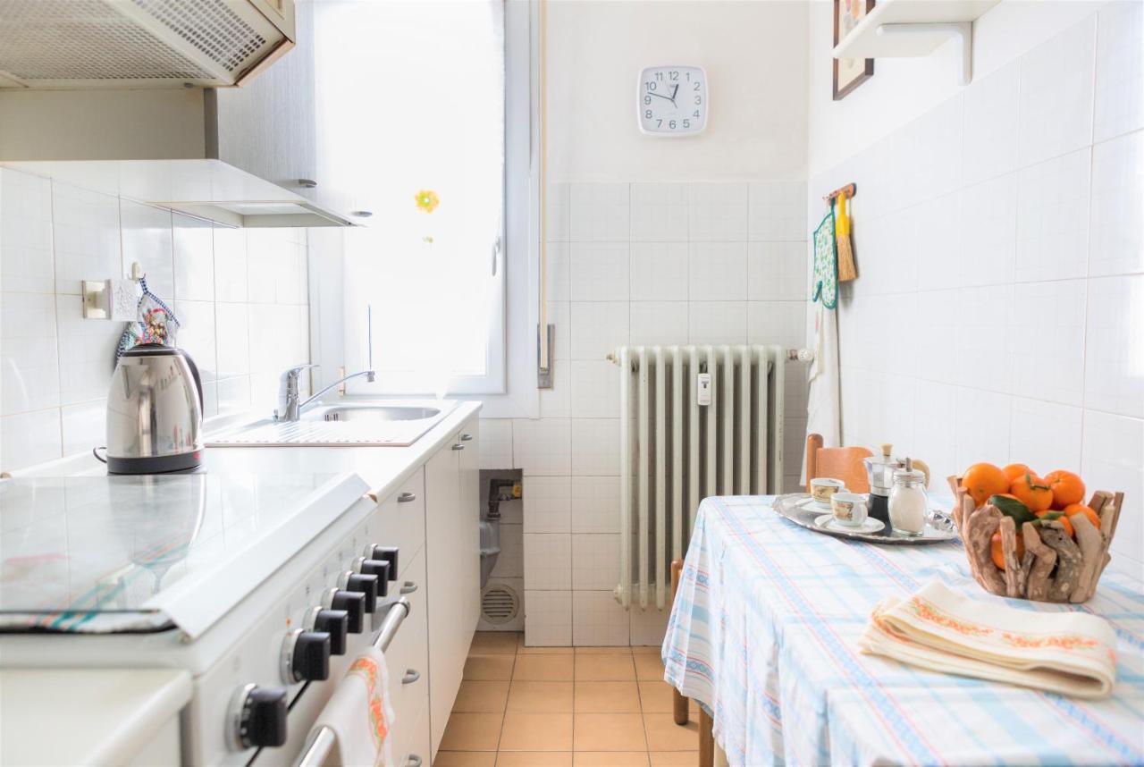 A Pochi Passi Dal Centro E Dall'Ospedale Di Parma Διαμέρισμα Εξωτερικό φωτογραφία