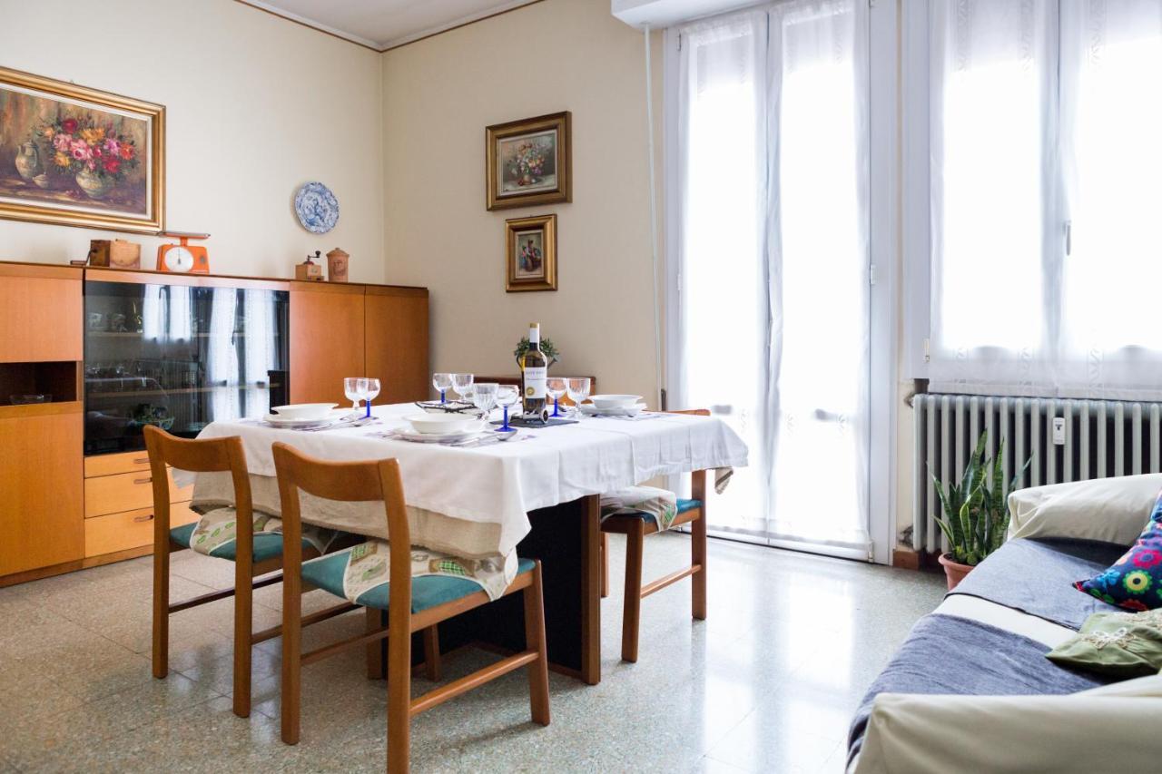 A Pochi Passi Dal Centro E Dall'Ospedale Di Parma Διαμέρισμα Εξωτερικό φωτογραφία